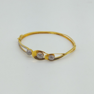 Gold Ladies Stylish Bracelet with Rhodium and Diam... by 